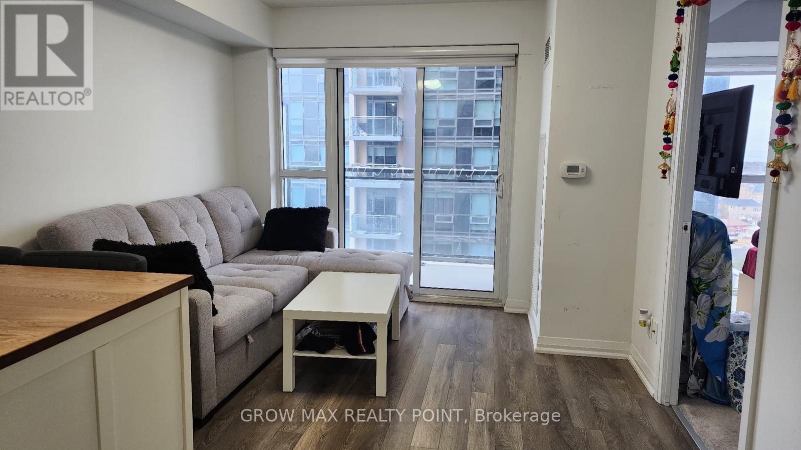 907 - 30 Meadowglen Place, Toronto, Ontario  M1G 0A6 - Photo 2 - E13814406