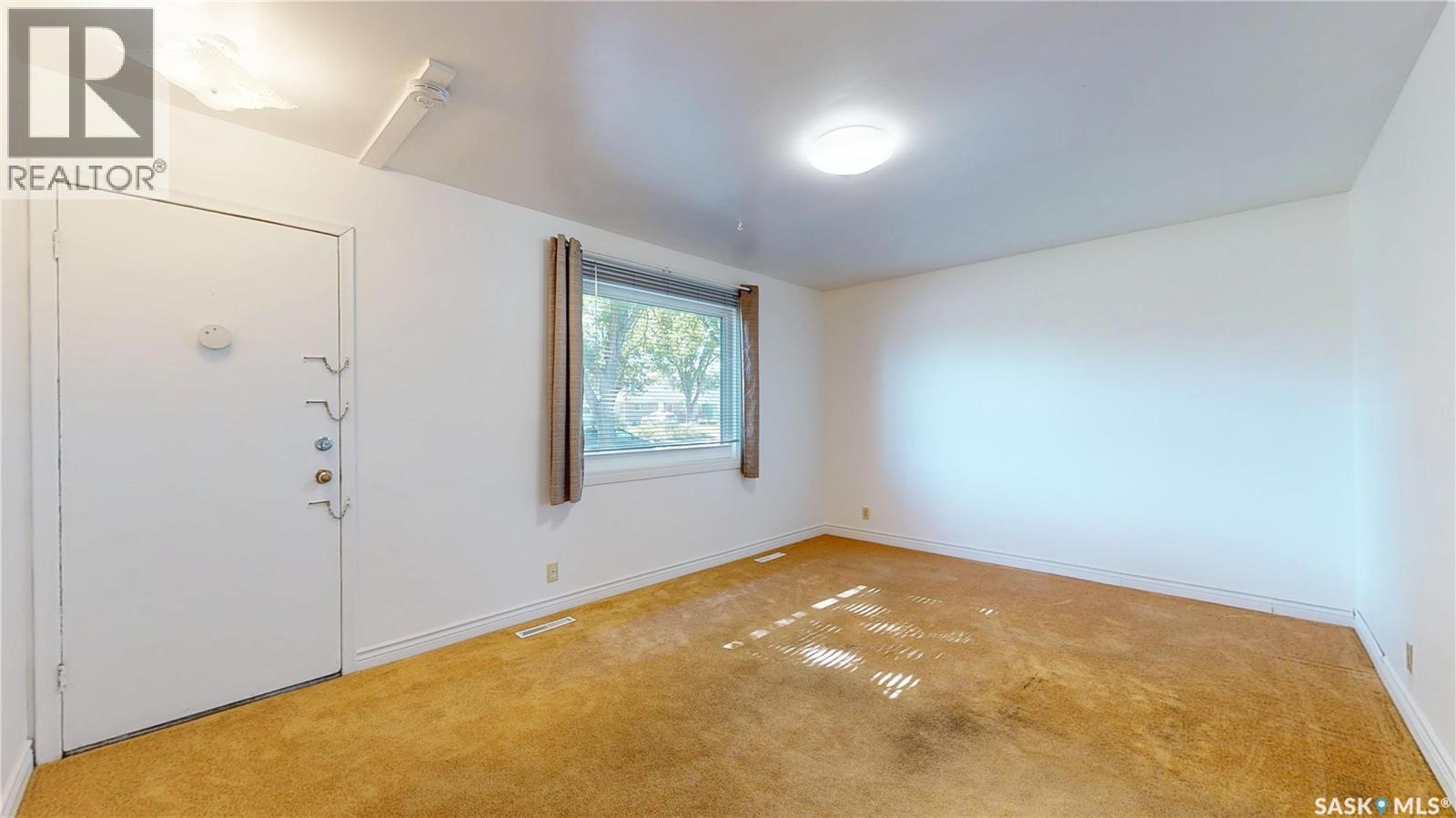 1240 10th Avenue E, Regina, Saskatchewan  S4T 4P9 - Photo 11 - SK044085