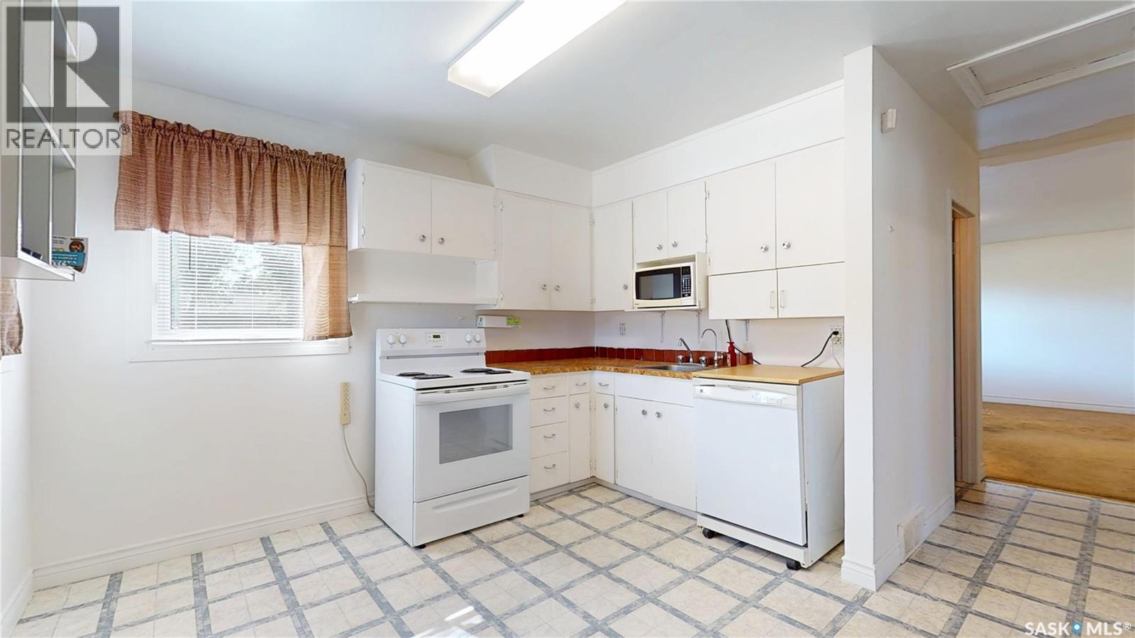 1240 10th Avenue E, Regina, Saskatchewan  S4T 4P9 - Photo 15 - SK044085