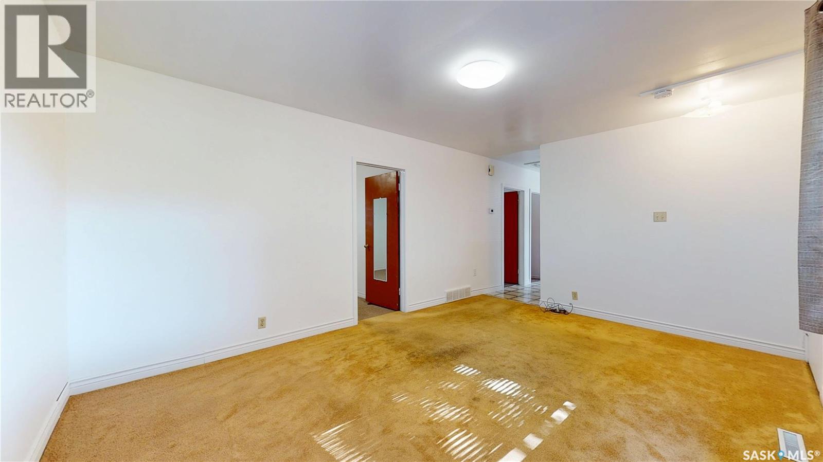 1240 10th Avenue E, Regina, Saskatchewan  S4T 4P9 - Photo 7 - SK044085