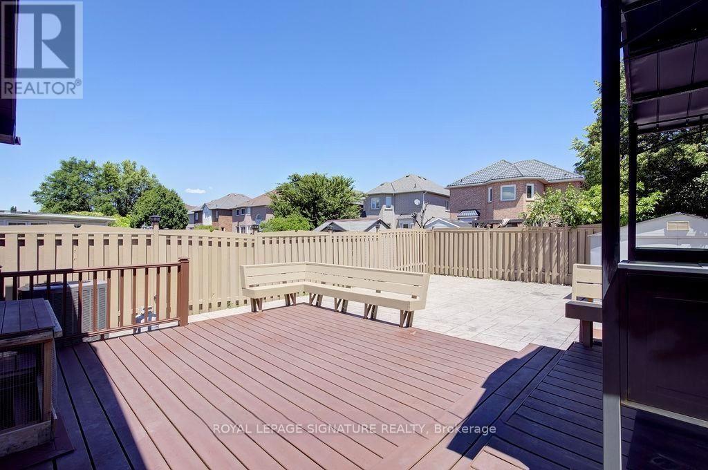 5386 Landsborough Avenue, Mississauga, Ontario  L5R 3X2 - Photo 46 - W13796576