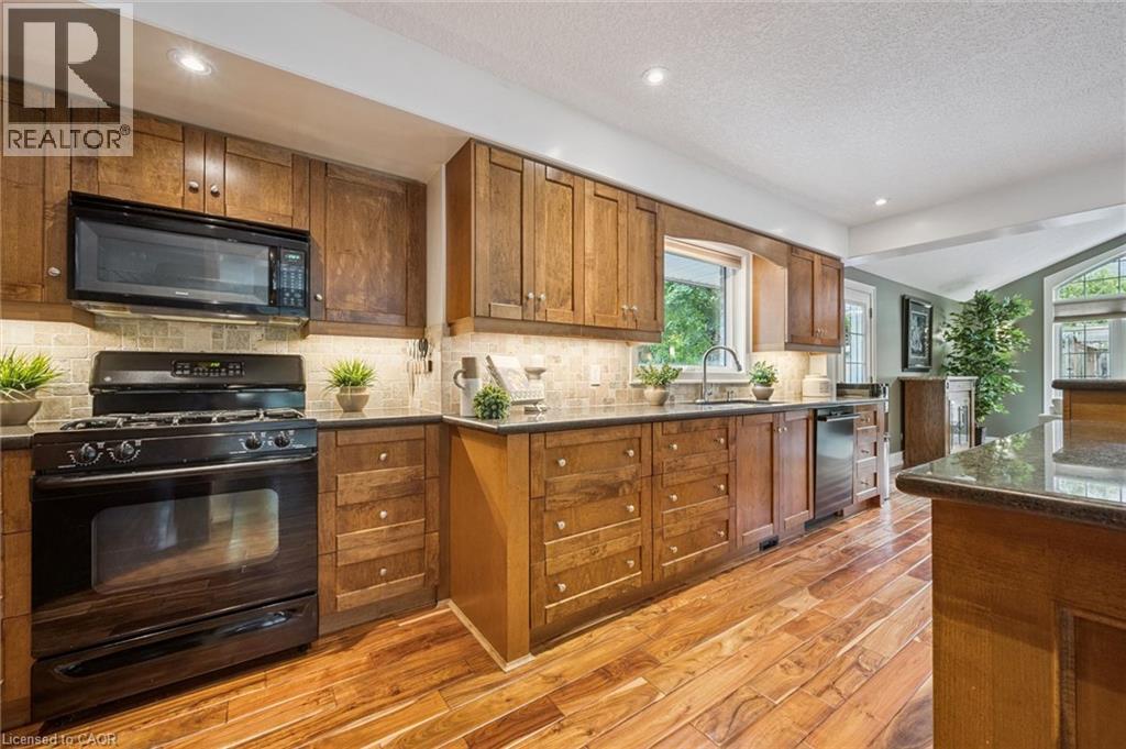 112 Margaret Avenue N, Waterloo, Ontario  N2J 3P9 - Photo 17 - 40863643