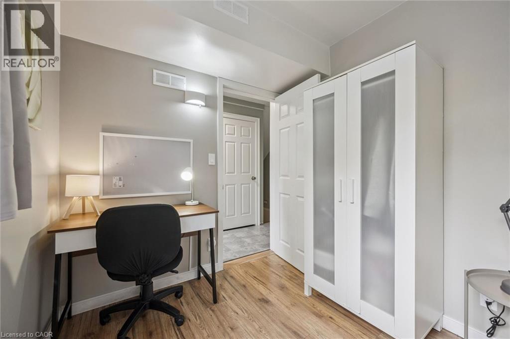112 Margaret Avenue N, Waterloo, Ontario  N2J 3P9 - Photo 8 - 40863643