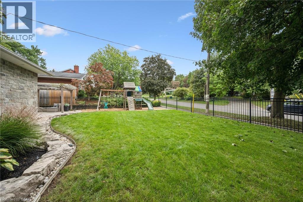112 Margaret Avenue N, Waterloo, Ontario  N2J 3P9 - Photo 40 - 40863643