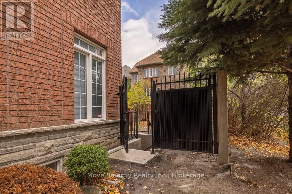 Lower - 131 Bentwood Crescent, Vaughan (Patterson), Ontario  L4J 8R5 - Photo 8 - N13814308