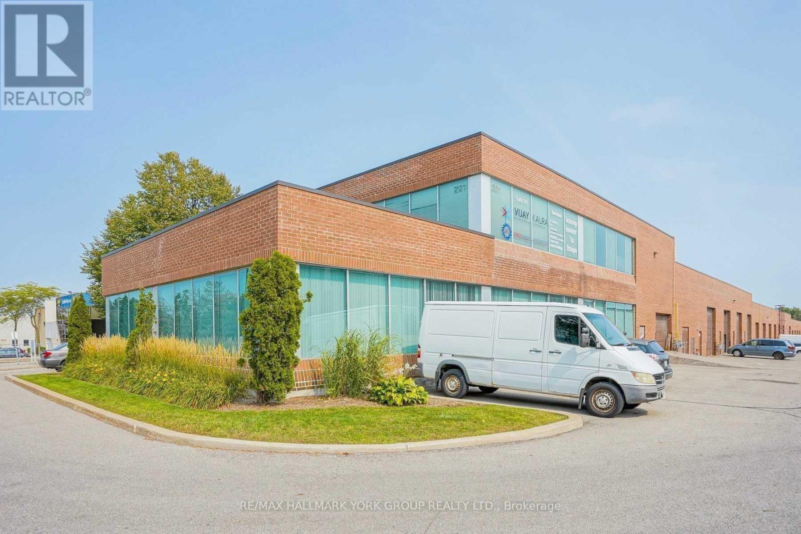 2 - 70 EAST BEAVER CREEK ROAD, Richmond Hill, Ontario