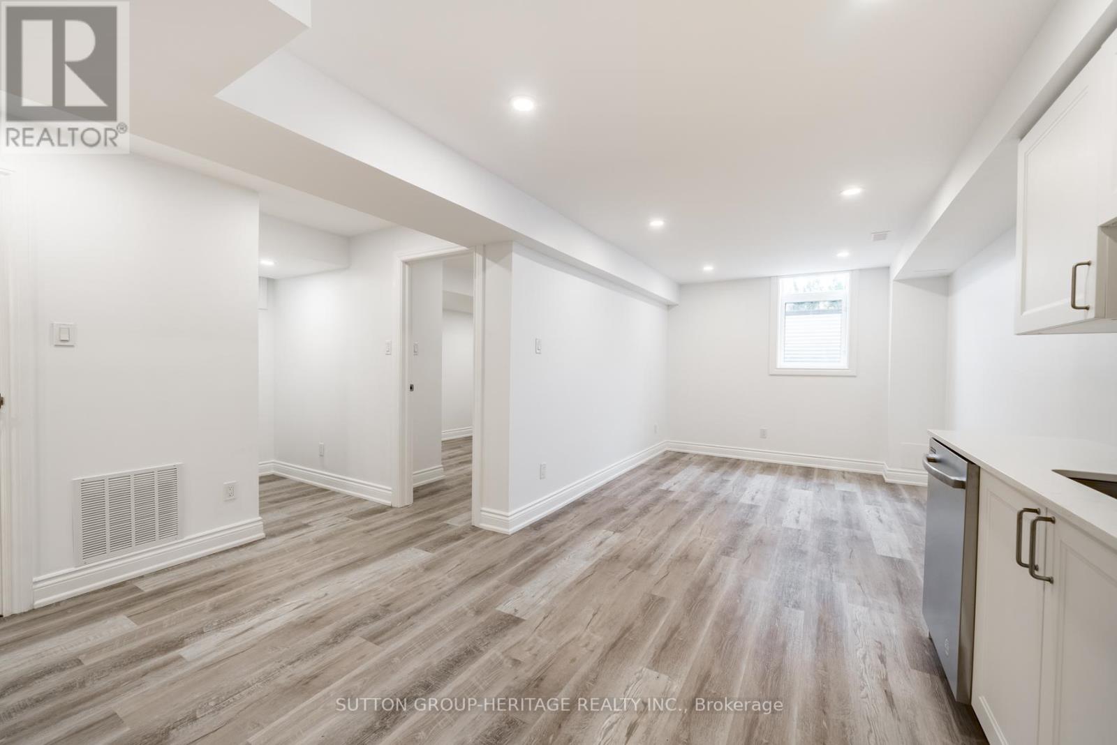 Lower - 319 Rita's Avenue, Newmarket (Summerhill Estates), Ontario  L3X 2N2 - Photo 10 - N13814466