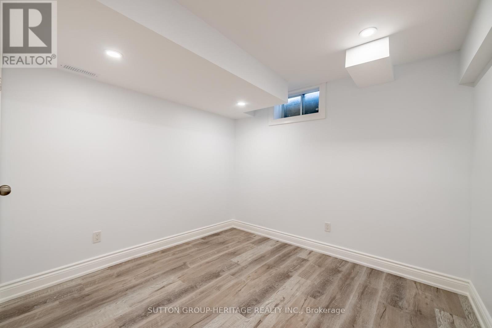 Lower - 319 Rita's Avenue, Newmarket (Summerhill Estates), Ontario  L3X 2N2 - Photo 14 - N13814466