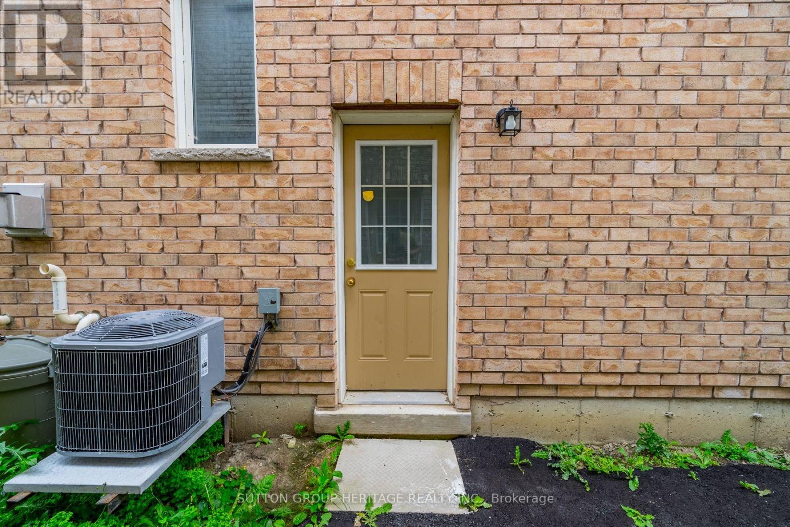 Lower - 319 Rita's Avenue, Newmarket (Summerhill Estates), Ontario  L3X 2N2 - Photo 3 - N13814466