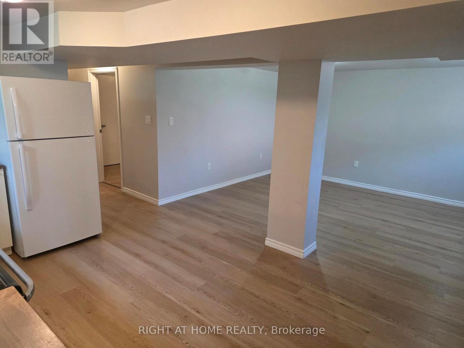 Lower - 35 Oak Street, Barrie, Ontario  L4M 3V3 - Photo 8 - S13814166