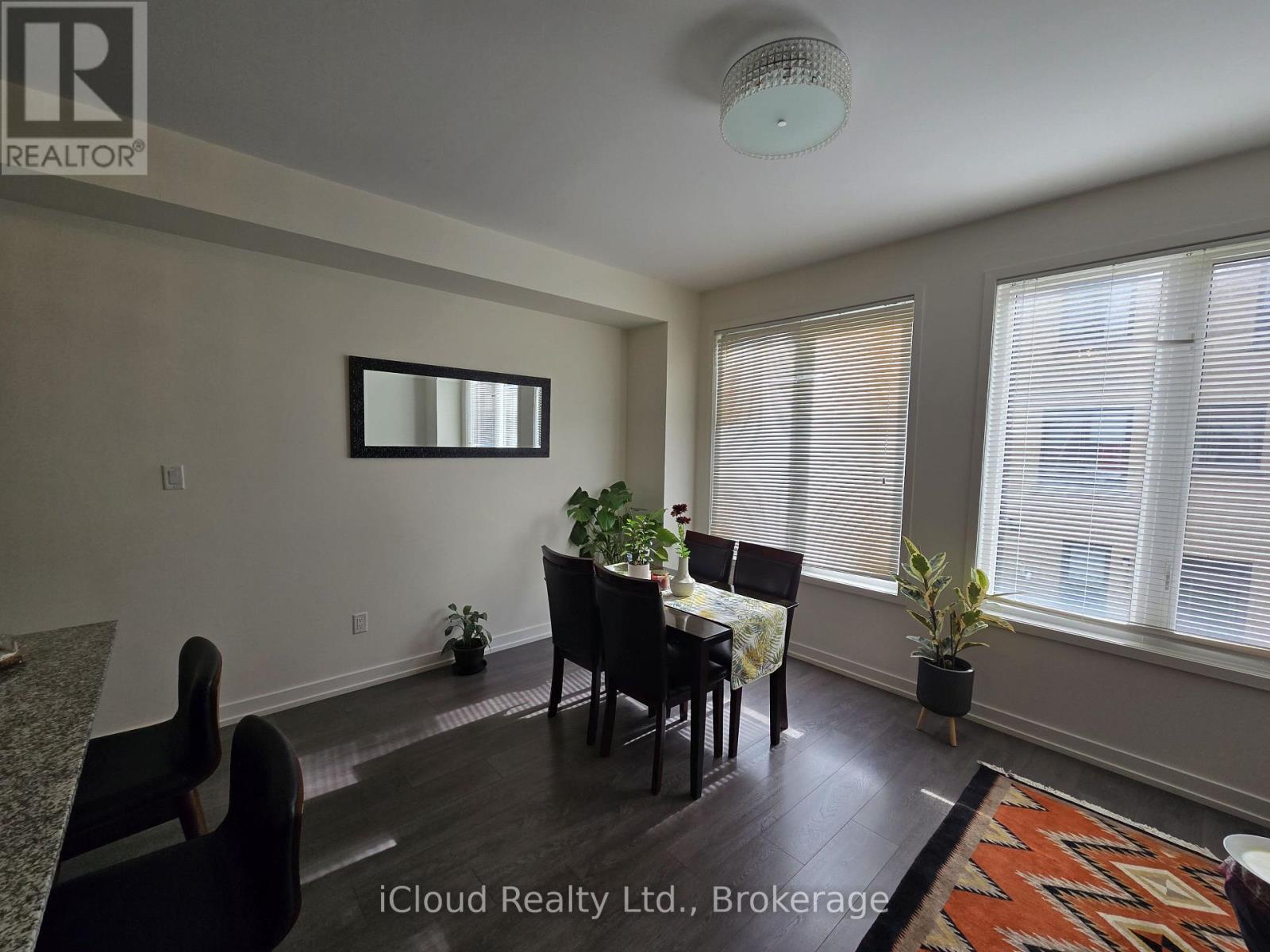 168 Squire Crescent, Oakville, Ontario L6H 0L7 - Photo 5 - W13814196