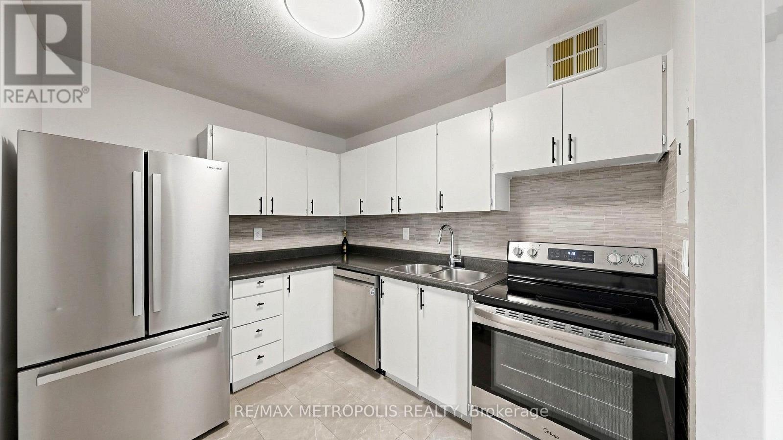 310 - 1100 Caven Street, Mississauga, Ontario  L5G 4N3 - Photo 24 - W13814212