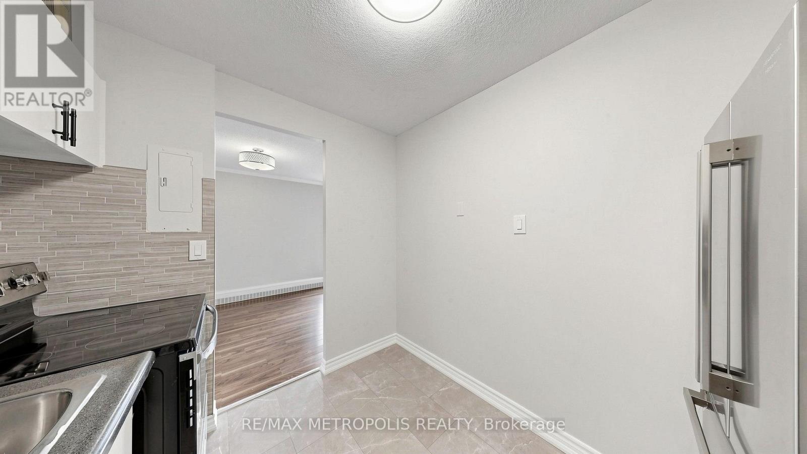 310 - 1100 Caven Street, Mississauga, Ontario  L5G 4N3 - Photo 26 - W13814212