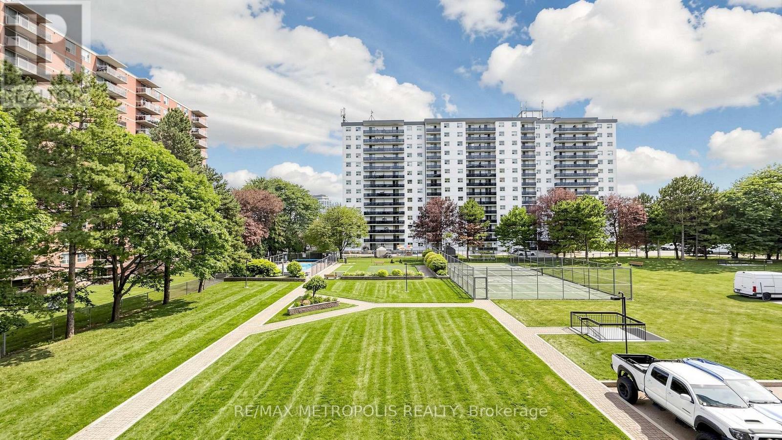 310 - 1100 Caven Street, Mississauga, Ontario  L5G 4N3 - Photo 45 - W13814212