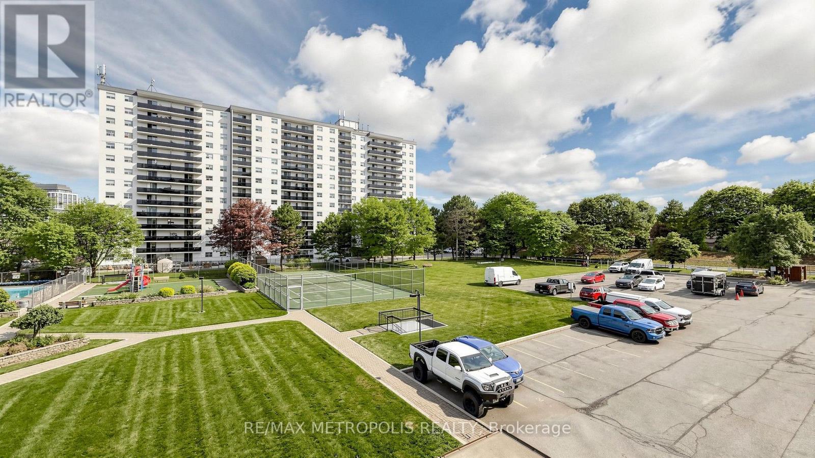 310 - 1100 Caven Street, Mississauga, Ontario  L5G 4N3 - Photo 47 - W13814212