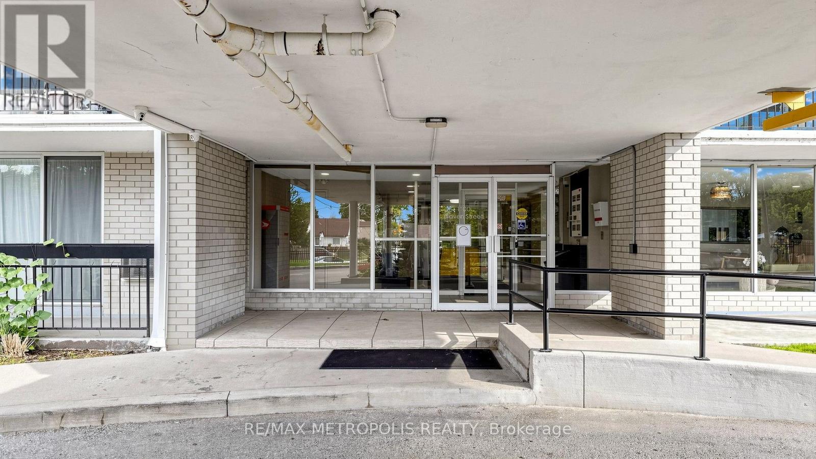 310 - 1100 Caven Street, Mississauga, Ontario  L5G 4N3 - Photo 8 - W13814212