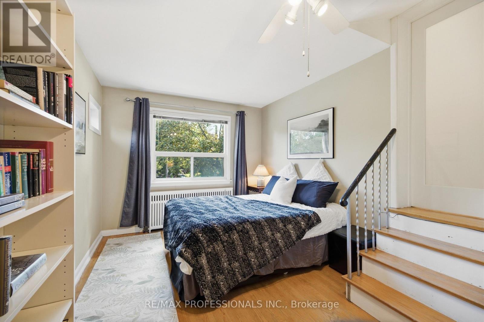 60 Fernalroy Boulevard, Toronto, Ontario  M8Z 3W3 - Photo 25 - W13814272