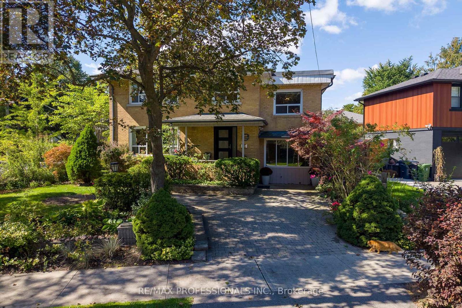 60 Fernalroy Boulevard, Toronto, Ontario  M8Z 3W3 - Photo 39 - W13814272