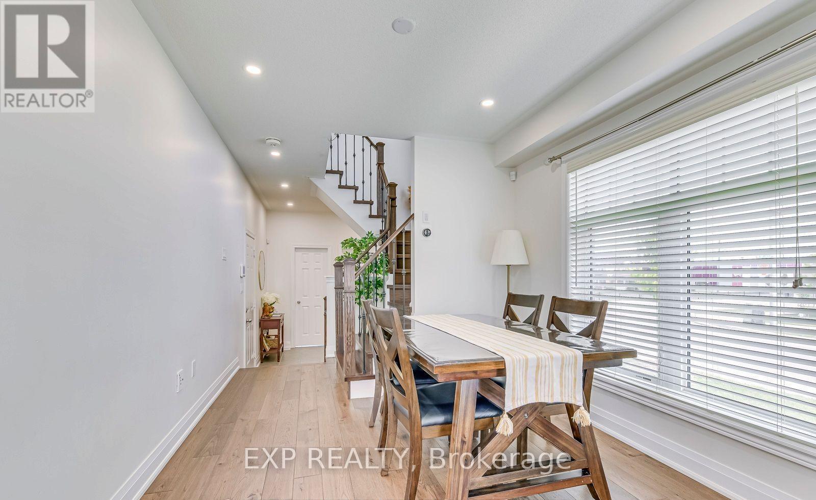 3108 Michelangelo Road, Burlington, Ontario  L7M 0Z7 - Photo 4 - W13814310