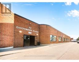 3 - 32 GOODMARK PLACE, Toronto, Ontario