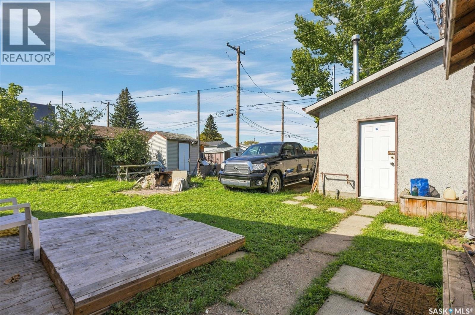 2210 20th Street W, Saskatoon, Saskatchewan  S7M 1B1 - Photo 35 - SK049027
