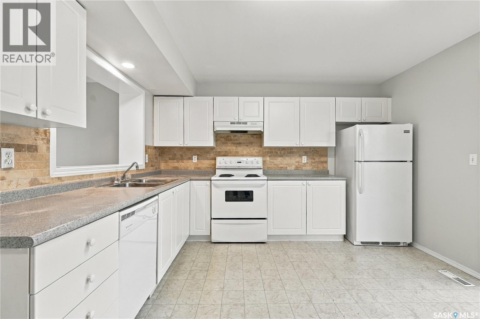 8 809 Kristjanson Road, Saskatoon, Saskatchewan  S7S 1M8 - Photo 9 - SK048441