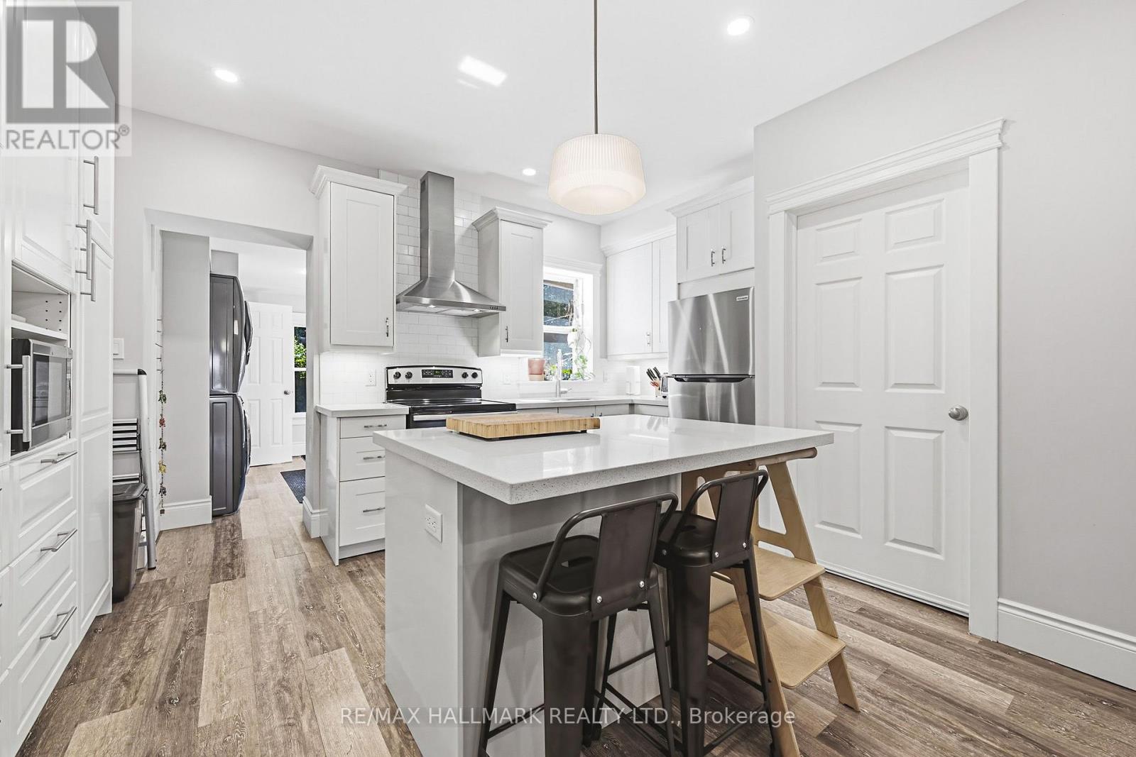 30 Cumberland Avenue, Hamilton, Ontario  L8M 1Y7 - Photo 8 - X13814220