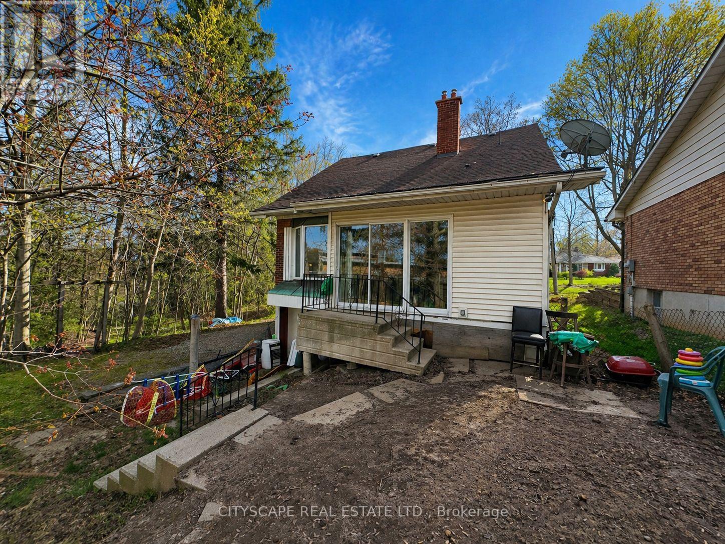 15 Humberstone Avenue, Brantford, Ontario  N3S 7A4 - Photo 42 - X13814282