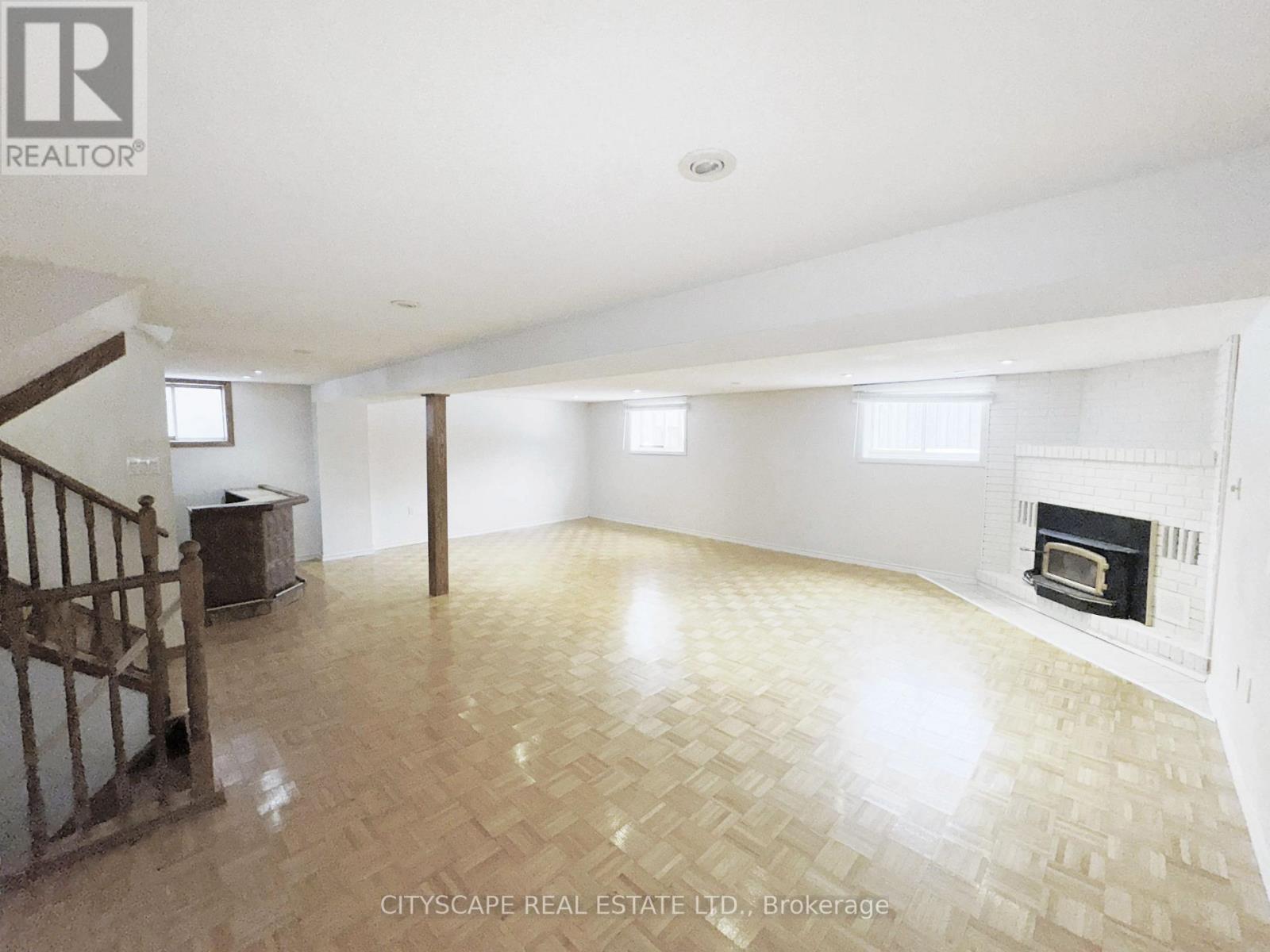 7 Quincy Court, Hamilton, Ontario  L8W 2T4 - Photo 30 - X13814318