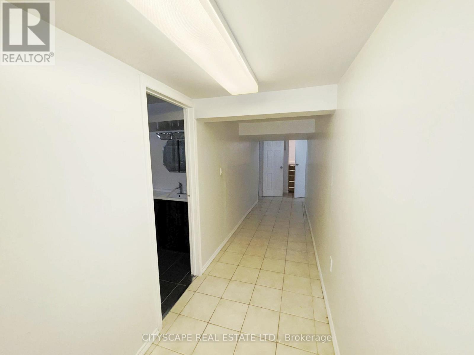 7 Quincy Court, Hamilton, Ontario  L8W 2T4 - Photo 34 - X13814318
