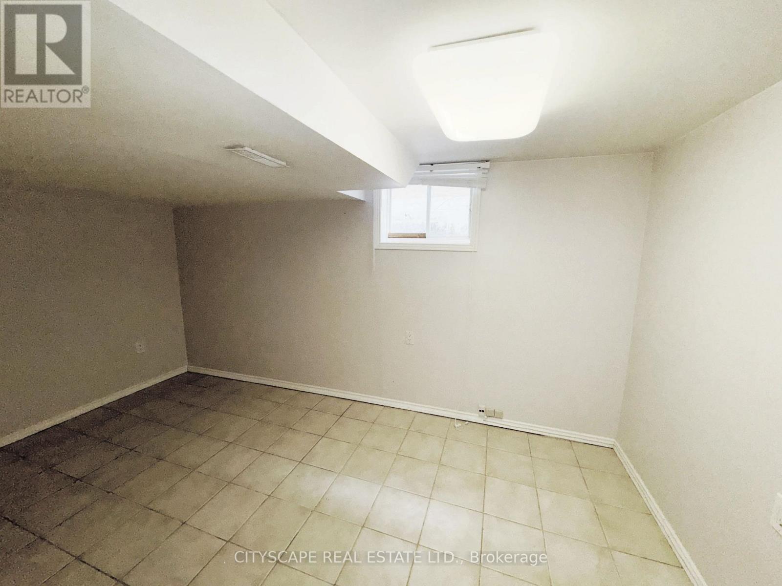 7 Quincy Court, Hamilton, Ontario  L8W 2T4 - Photo 38 - X13814318