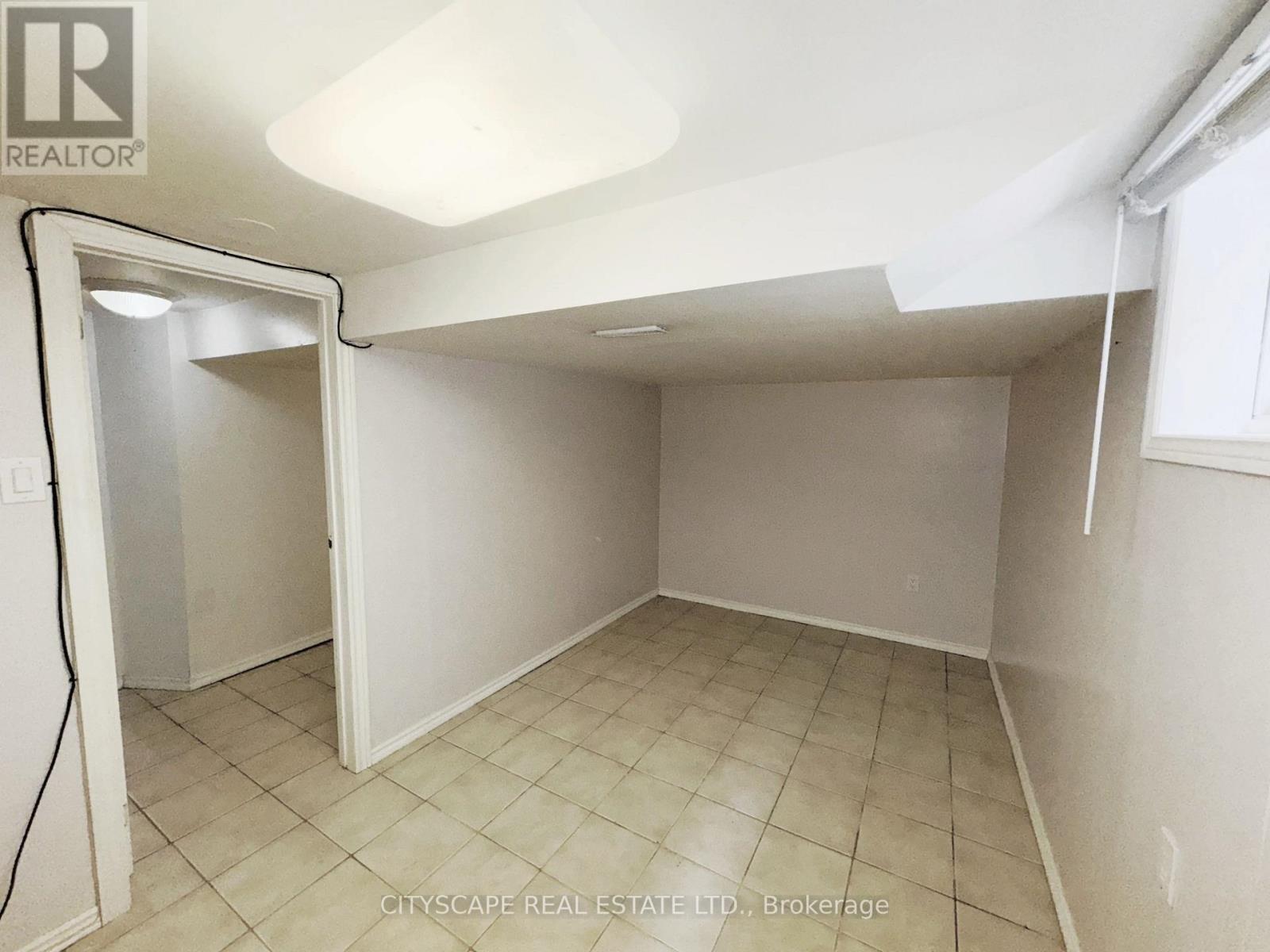 7 Quincy Court, Hamilton, Ontario  L8W 2T4 - Photo 39 - X13814318