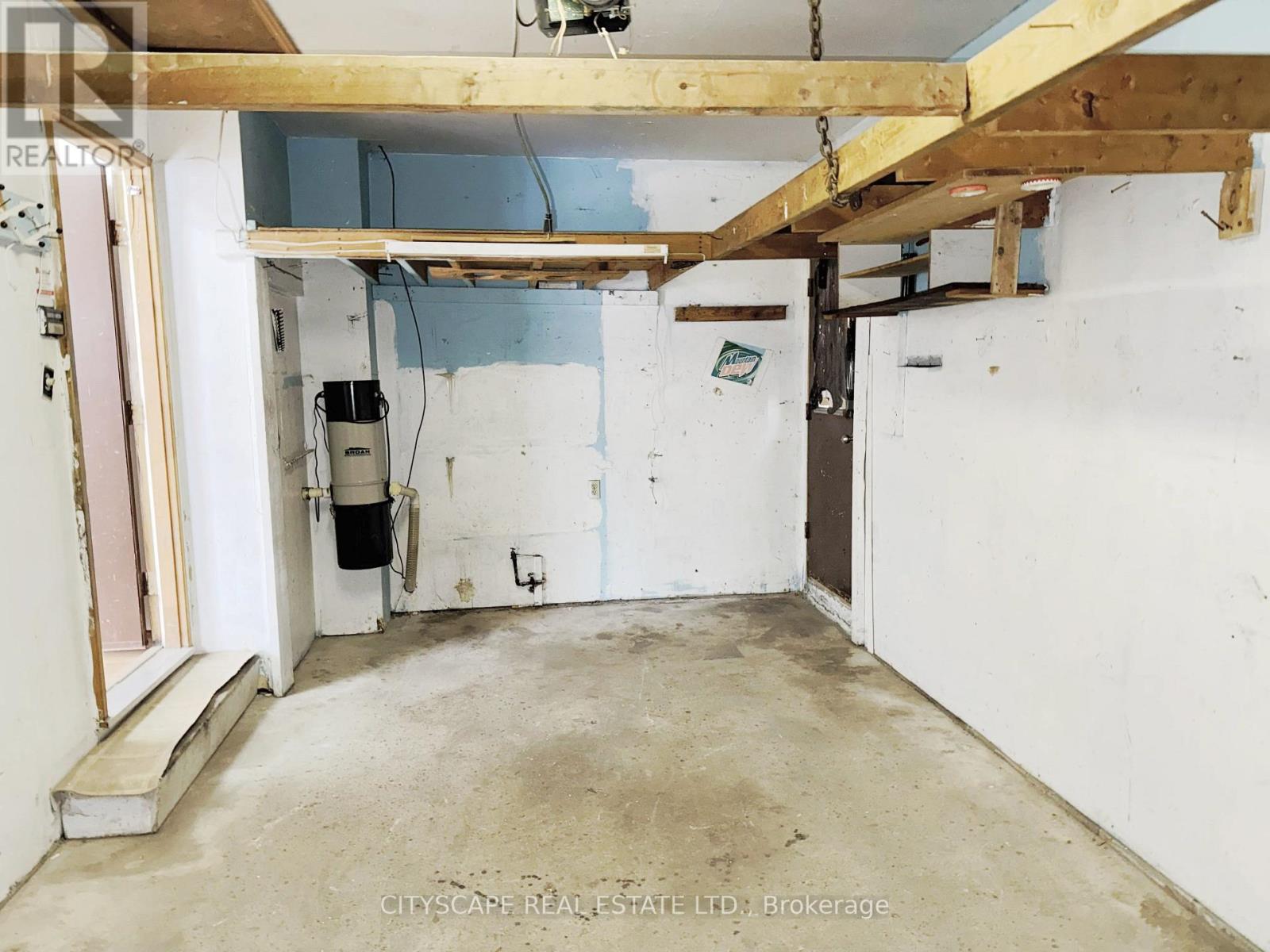 7 Quincy Court, Hamilton, Ontario  L8W 2T4 - Photo 45 - X13814318
