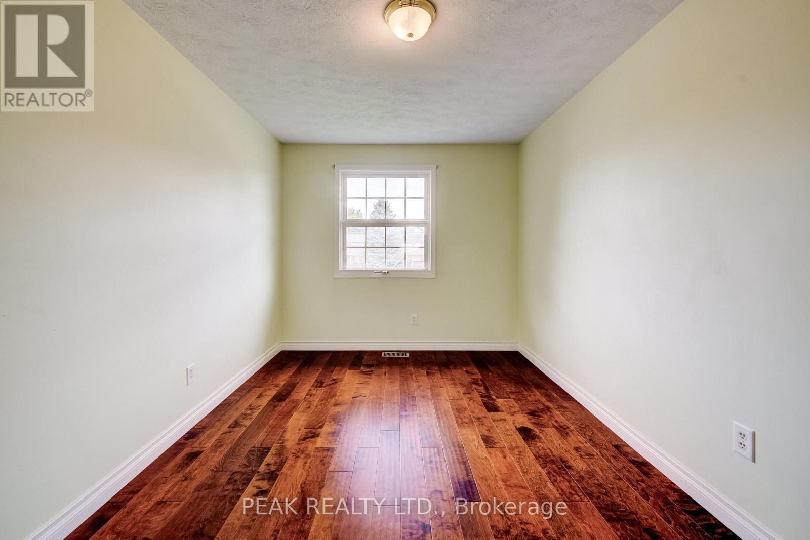 102 Bloomingdale Road N, Kitchener, Ontario  N2K 1A2 - Photo 18 - X13814350