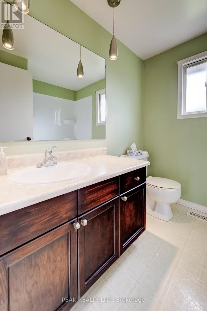 102 Bloomingdale Road N, Kitchener, Ontario  N2K 1A2 - Photo 20 - X13814350