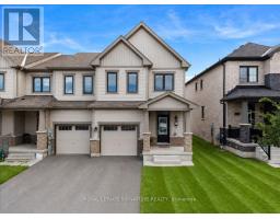 11 AMOS AVENUE, Brantford, Ontario