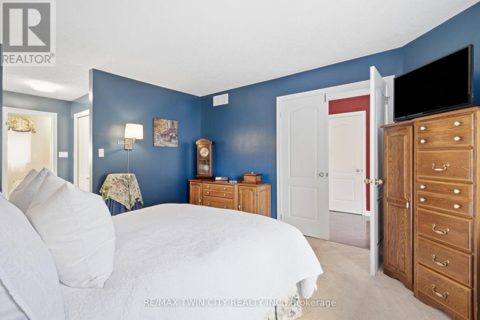 1 - 10 Isherwood Avenue, Cambridge, Ontario  N1R 8L5 - Photo 19 - X13814394