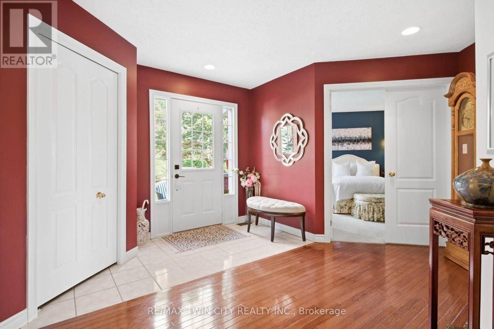 1 - 10 Isherwood Avenue, Cambridge, Ontario  N1R 8L5 - Photo 6 - X13814394