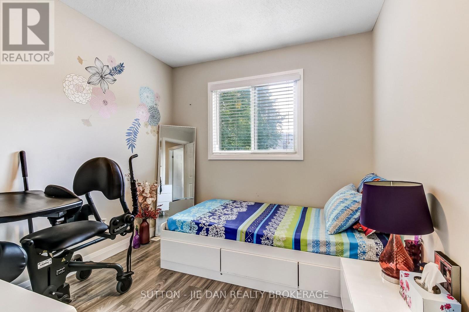 1 - 505 Proudfoot Lane, London North, Ontario  N6H 5N9 - Photo 12 - X13807068