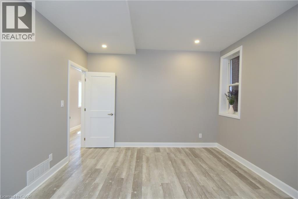 76 Burlington Street E, Hamilton, Ontario  L8L 4G6 - Photo 14 - 40865523