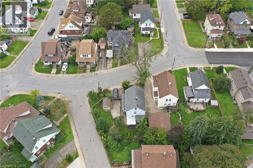 5098 St Lawrence Avenue, Niagara Falls, Ontario  L2E 3Y8 - Photo 28 - 40865471