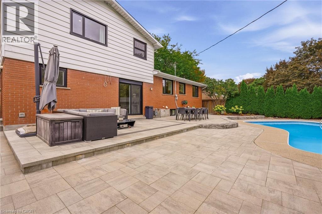3368 Guildwood Drive, Burlington, Ontario  L7N 1L5 - Photo 47 - 40864594