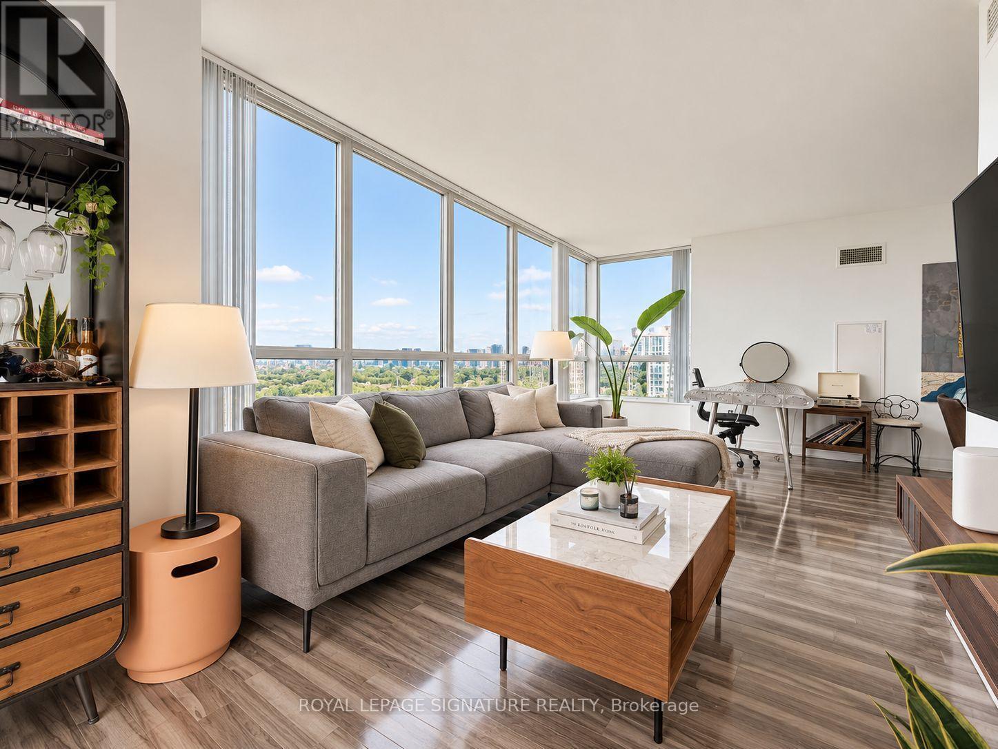 2210 - 33 SHEPPARD AVENUE E, Toronto, Ontario
