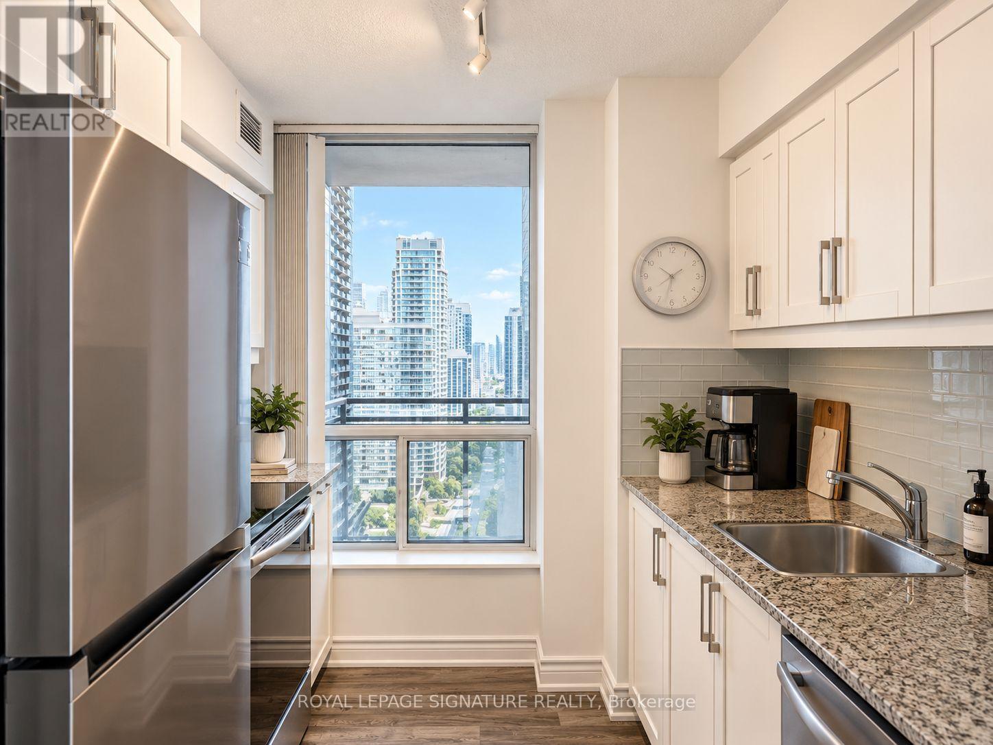 2210 - 33 Sheppard Avenue E, Toronto, Ontario  M2N 7K1 - Photo 4 - C13812746