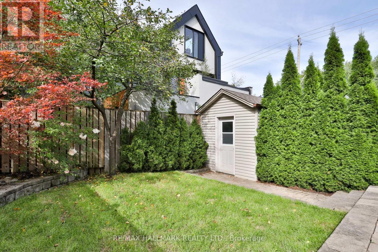 340 St Germain Avenue, Toronto, Ontario  M5M 1W5 - Photo 38 - C13814010