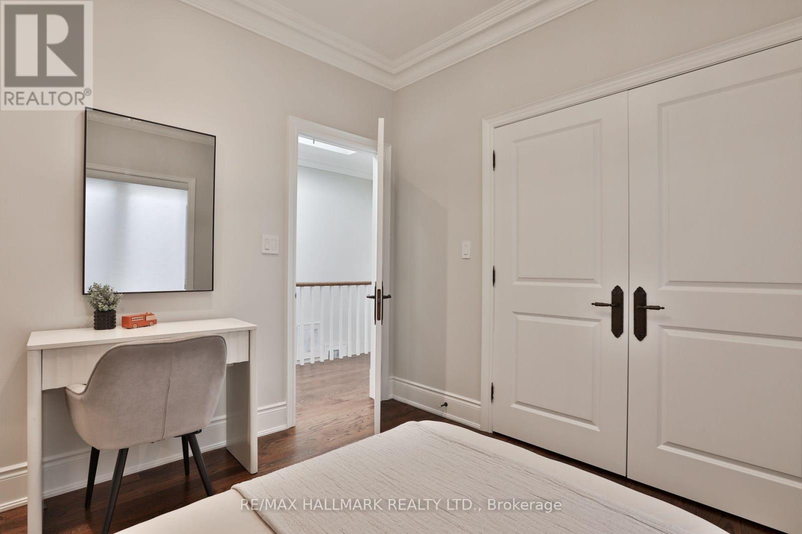 340 St Germain Avenue, Toronto, Ontario  M5M 1W5 - Photo 25 - C13814010