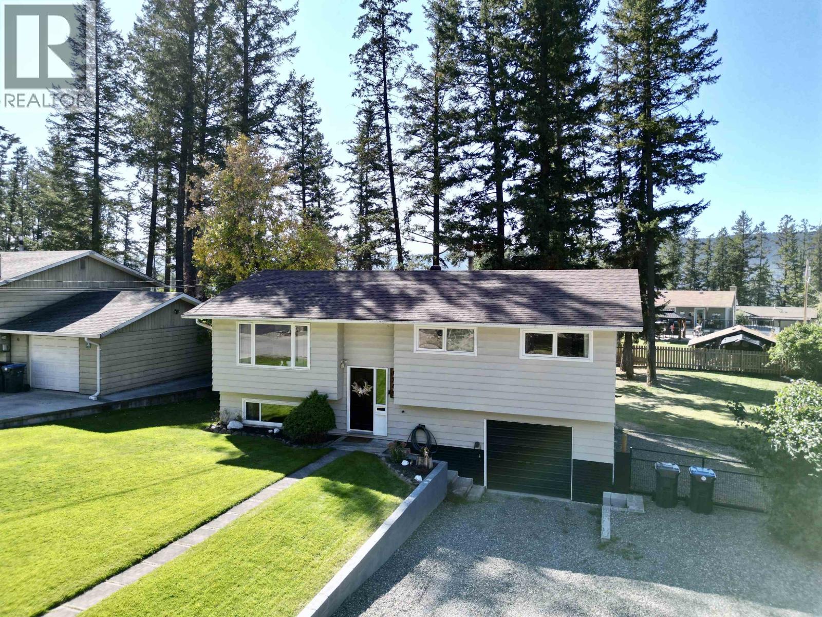 1245 N Twelfth Avenue, Williams Lake, British Columbia  V2G 2N9 - Photo 2 - R3168164