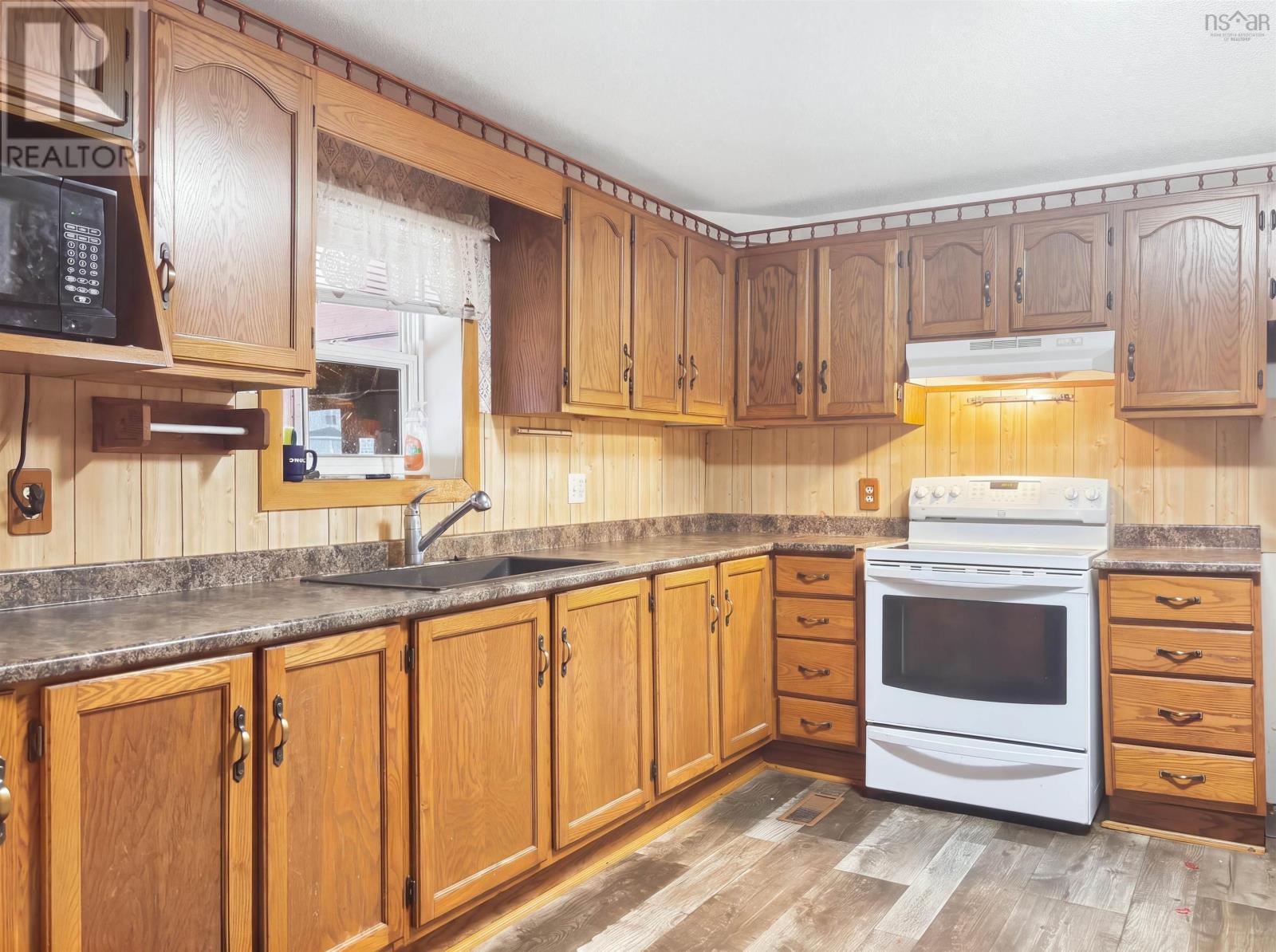14 Spring Street, Amherst, Nova Scotia  B4H 1R5 - Photo 21 - 202624024