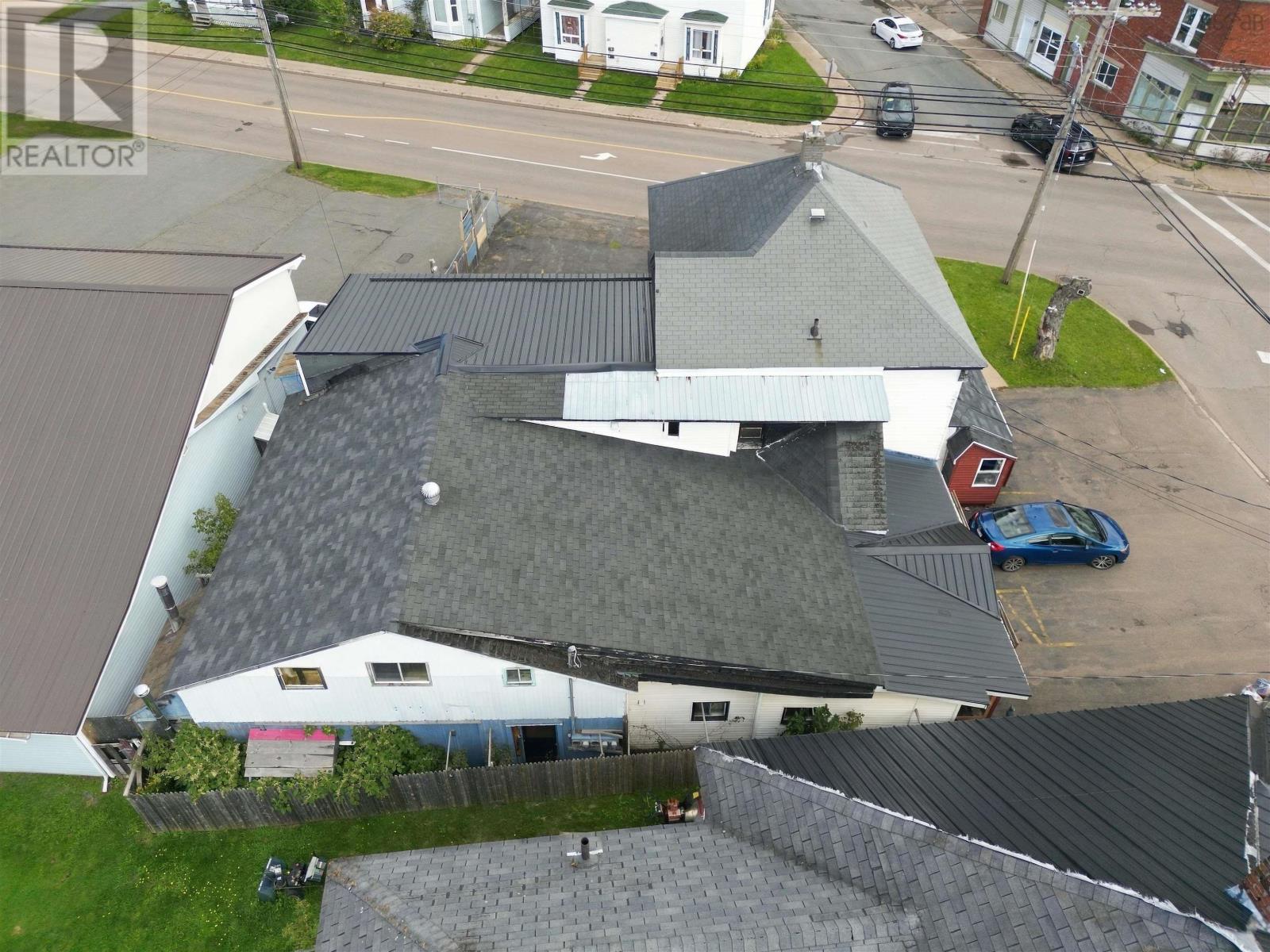 14 Spring Street, Amherst, Nova Scotia  B4H 1R5 - Photo 7 - 202624024