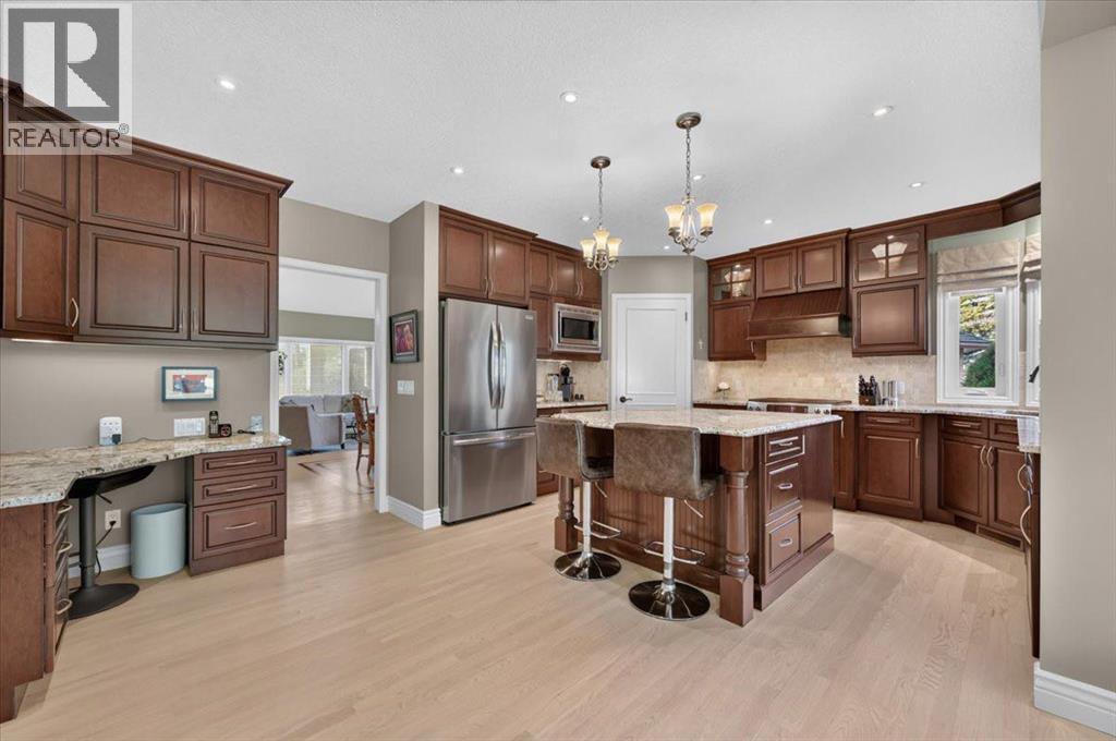 451 Hawkview Manor Circle NW, Calgary, Alberta  T3G 2Z2 - Photo 19 - A2343377